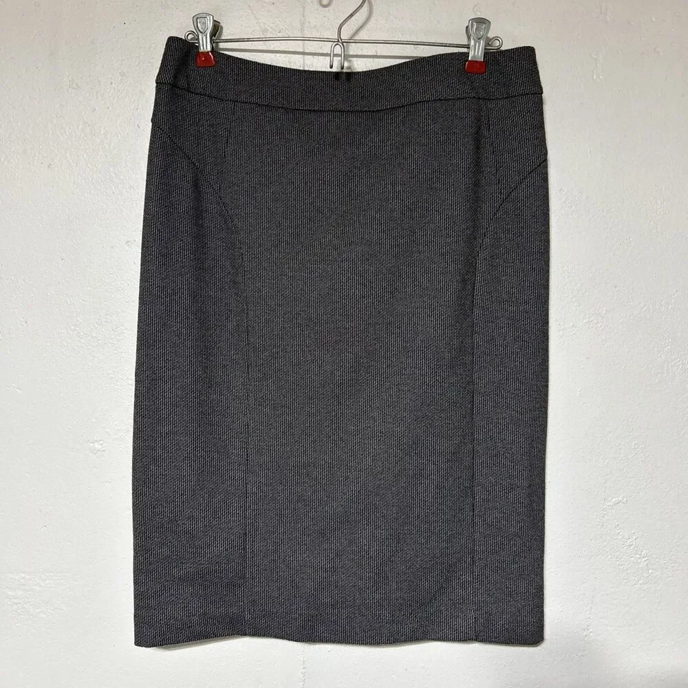 New York & Company Stretch Womens Skirt Sz. 8 Gray Business Casual Zipper Back